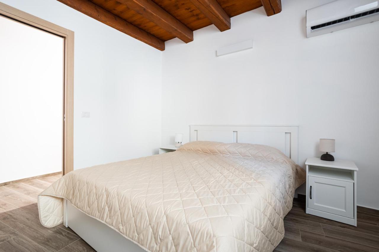 Blu - Palazzo Del Buon Pastore Apartamento Palermo
